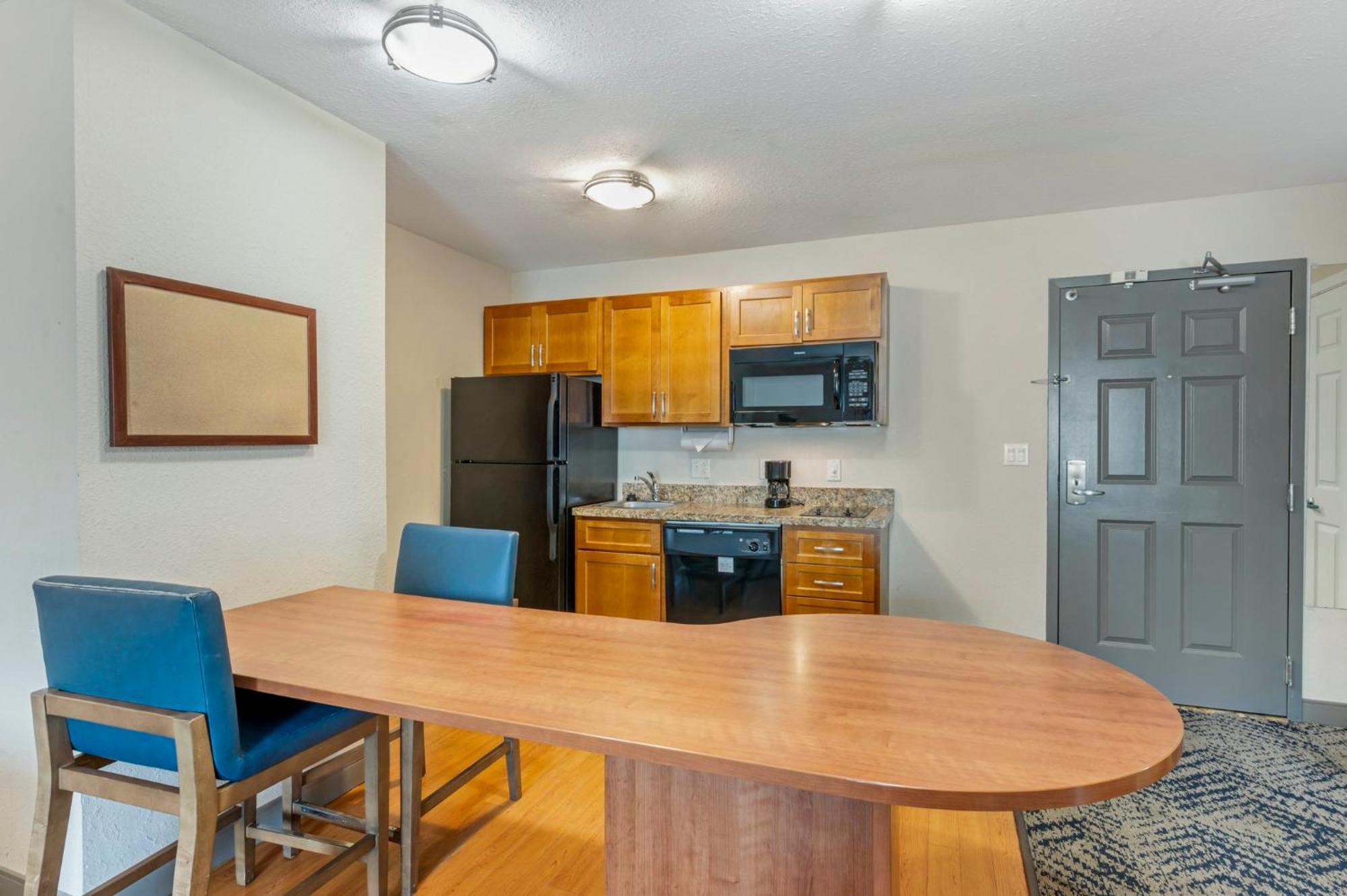 Candlewood Suites Indianapolis East By Ihg Exterior foto